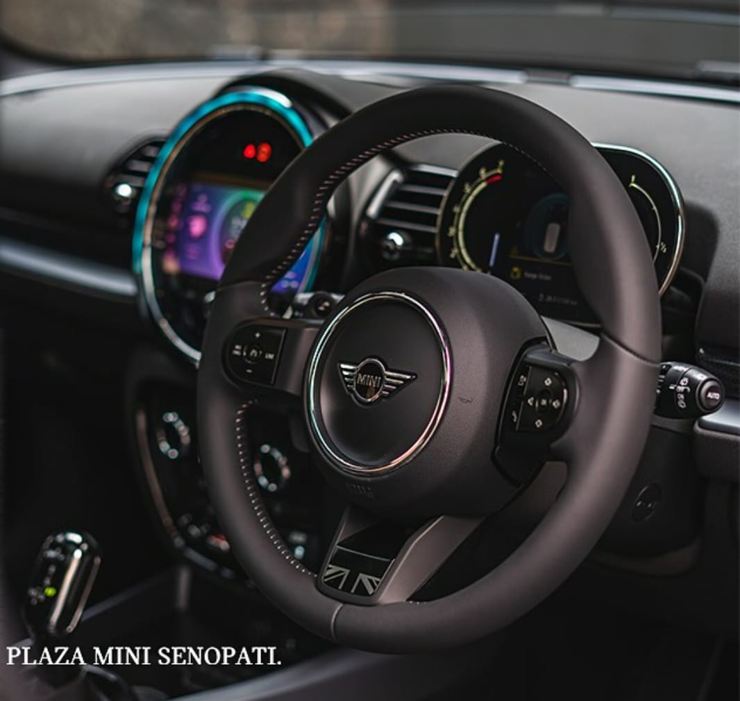 Promo Akhir Tahun MINI Clubman Cooper Indian Summer Red 2023 | Mini ...